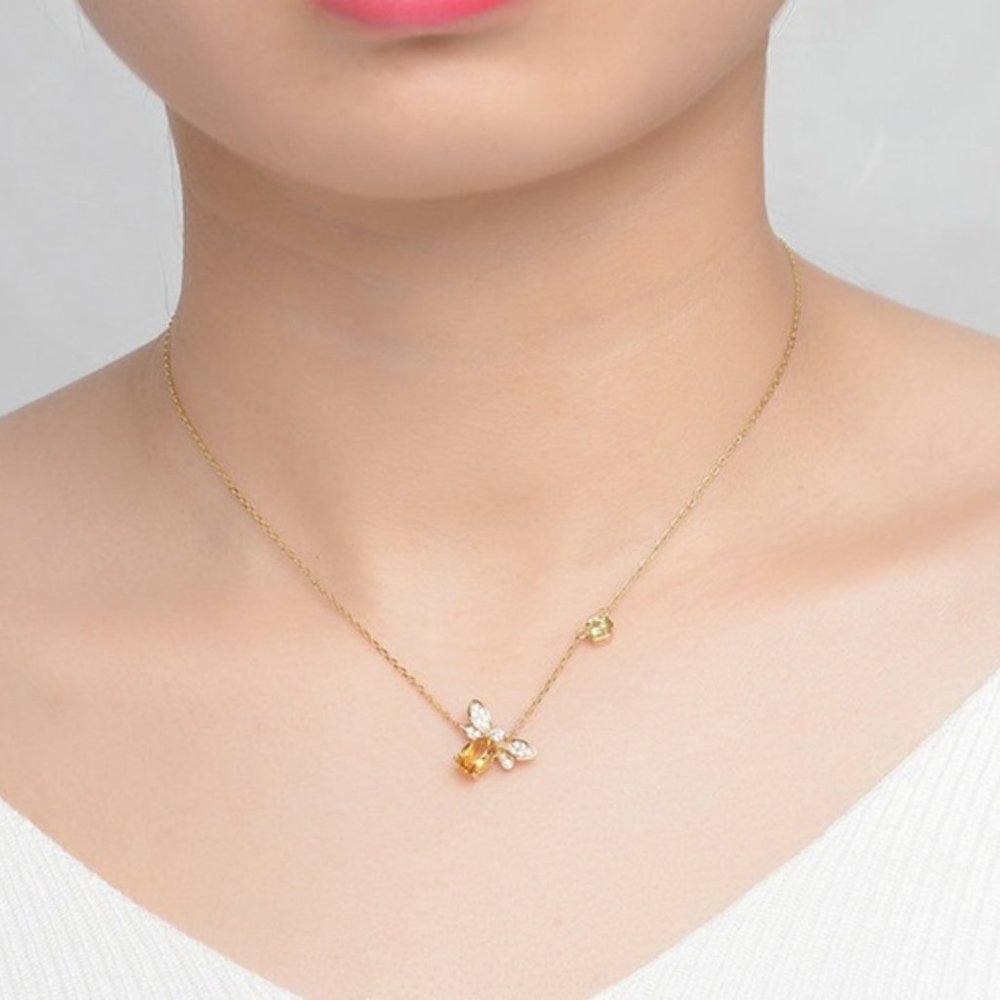 Bee necklace gold tone citrine  peridot - Picture 3 of 4